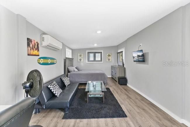 En Venta: $450,000 (3 camas, 2 baños, 1200 Pies cuadrados)