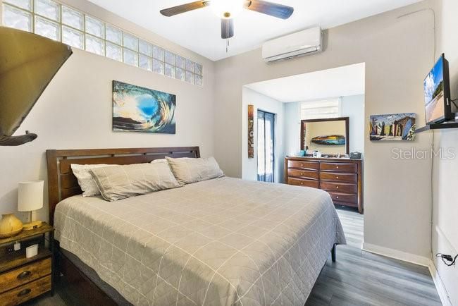 En Venta: $450,000 (3 camas, 2 baños, 1200 Pies cuadrados)