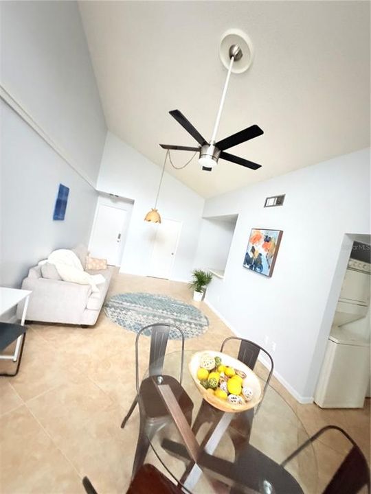 For Sale: $149,900 (1 beds, 1 baths, 675 Square Feet)