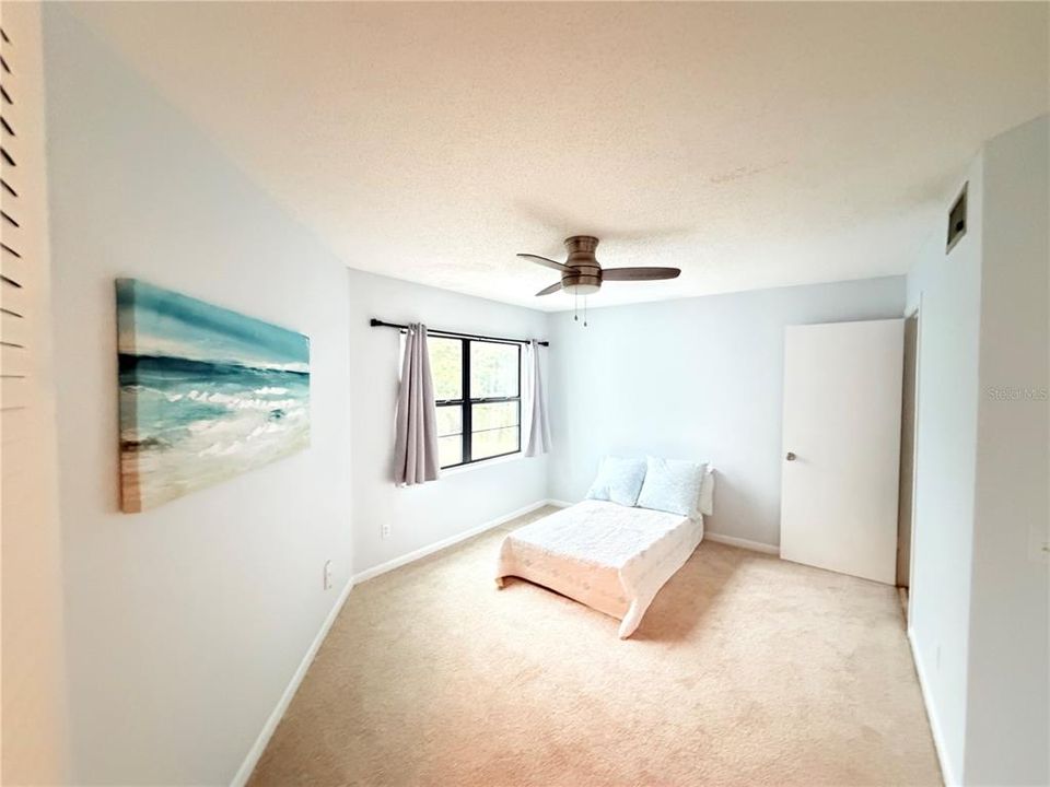 For Sale: $149,900 (1 beds, 1 baths, 675 Square Feet)