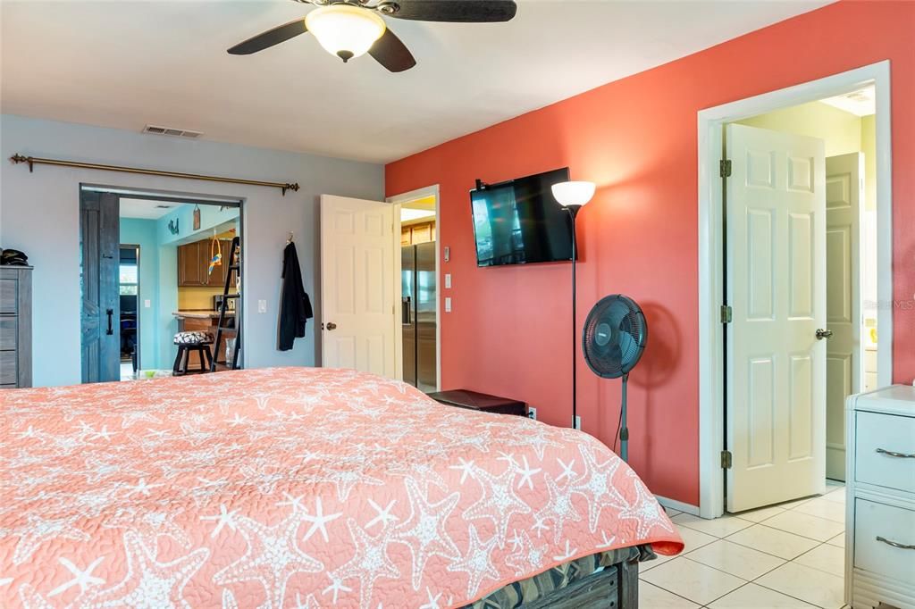 En Venta: $529,900 (3 camas, 2 baños, 1632 Pies cuadrados)