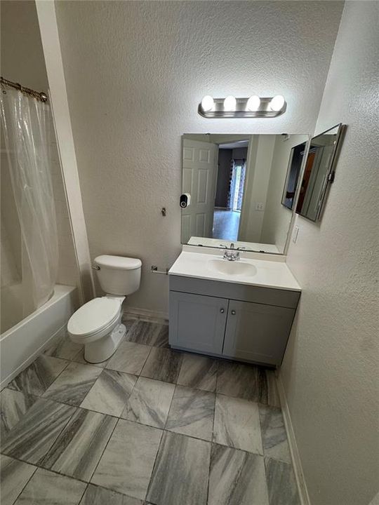 Activo con contrato: $158,000 (1 camas, 1 baños, 850 Pies cuadrados)