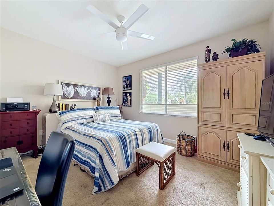 For Sale: $650,000 (2 beds, 2 baths, 1660 Square Feet)