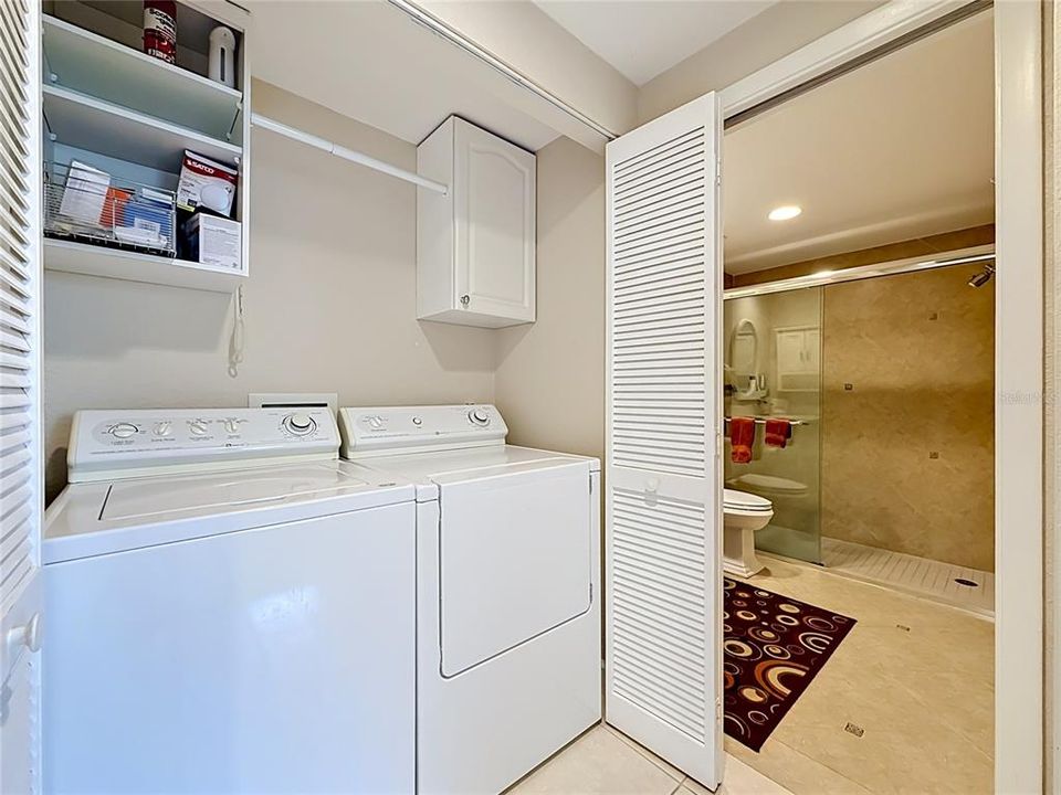 For Sale: $650,000 (2 beds, 2 baths, 1660 Square Feet)