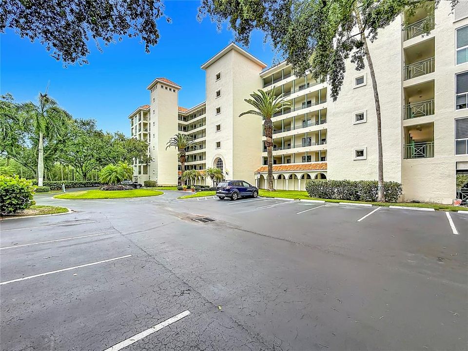 For Sale: $650,000 (2 beds, 2 baths, 1660 Square Feet)