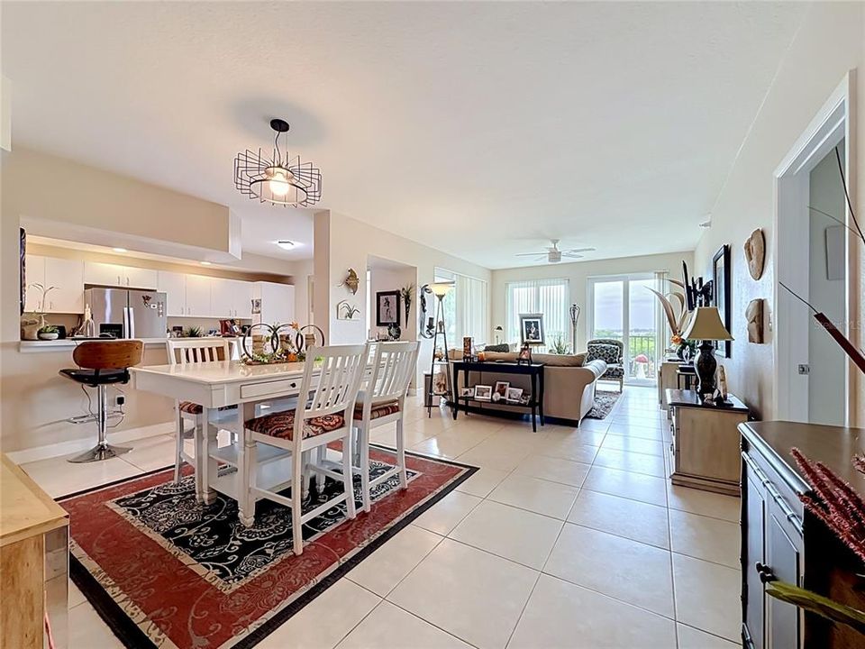 For Sale: $650,000 (2 beds, 2 baths, 1660 Square Feet)