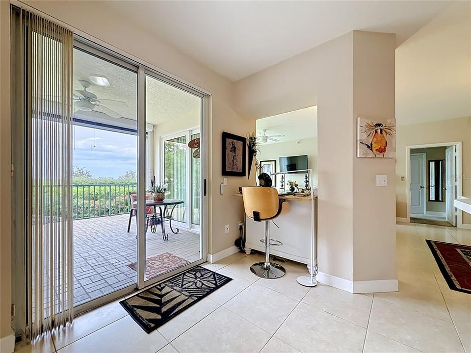 For Sale: $650,000 (2 beds, 2 baths, 1660 Square Feet)