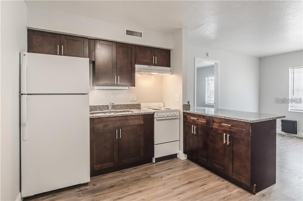 For Rent: $1,197 (1 beds, 1 baths, 525 Square Feet)