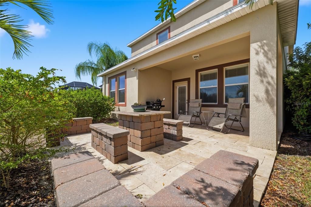 Activo con contrato: $489,000 (5 camas, 3 baños, 2507 Pies cuadrados)