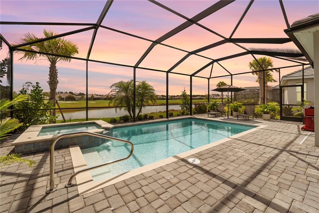 For Sale: $584,000 (3 beds, 3 baths, 2224 Square Feet)