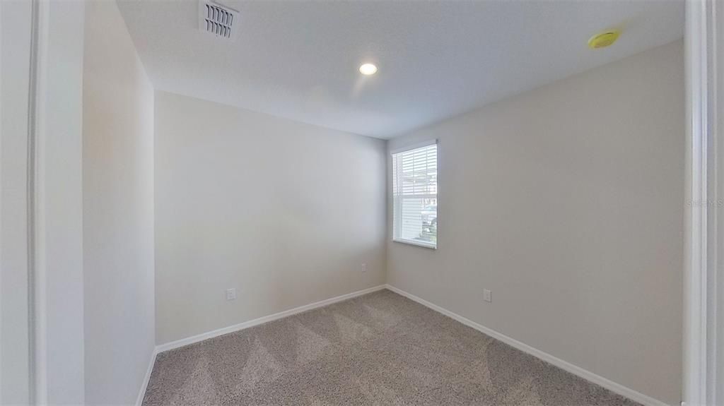 For Rent: $2,350 (3 beds, 2 baths, 1293 Square Feet)