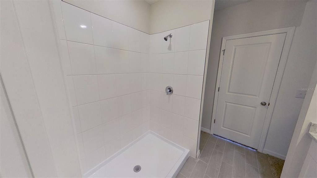 For Rent: $2,350 (3 beds, 2 baths, 1293 Square Feet)