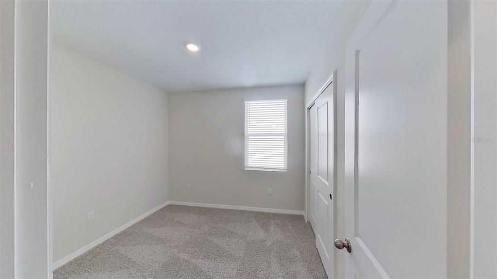 For Rent: $2,350 (3 beds, 2 baths, 1293 Square Feet)