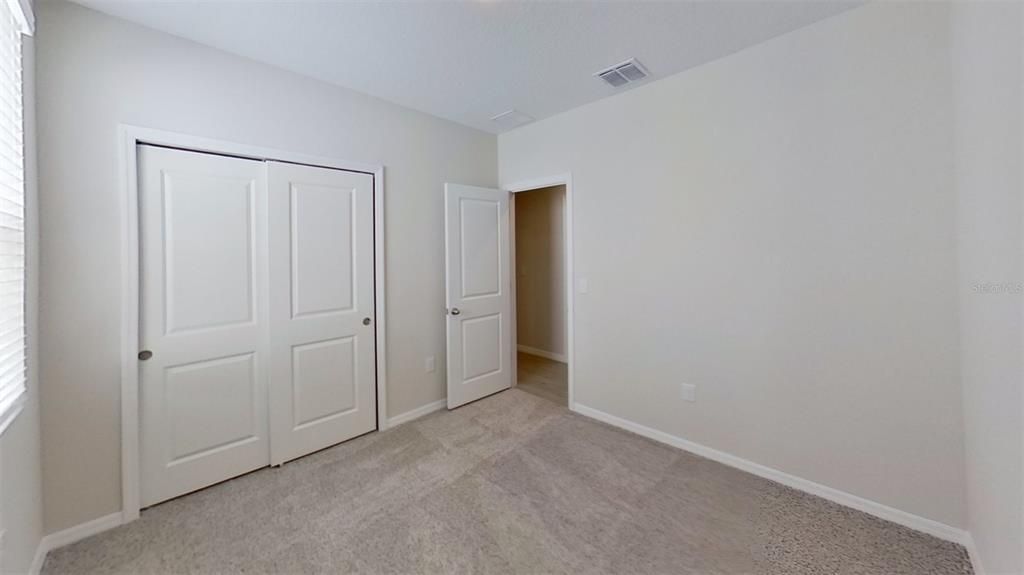 For Rent: $2,350 (3 beds, 2 baths, 1293 Square Feet)