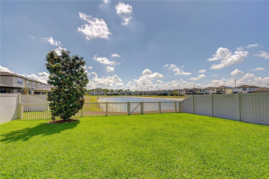 For Sale: $415,000 (3 beds, 2 baths, 2190 Square Feet)