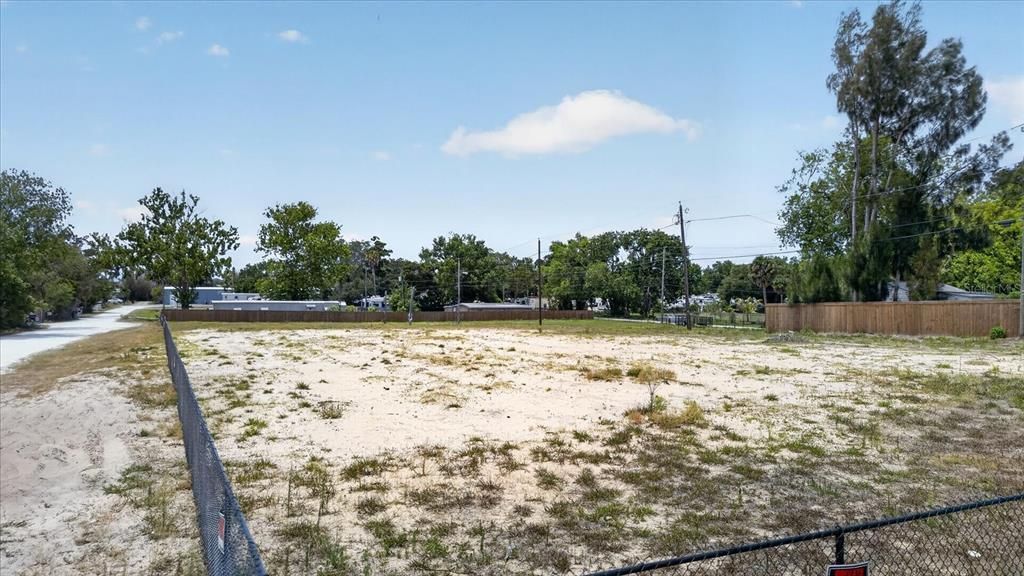 En Venta: $250,000 (1.67 acres)