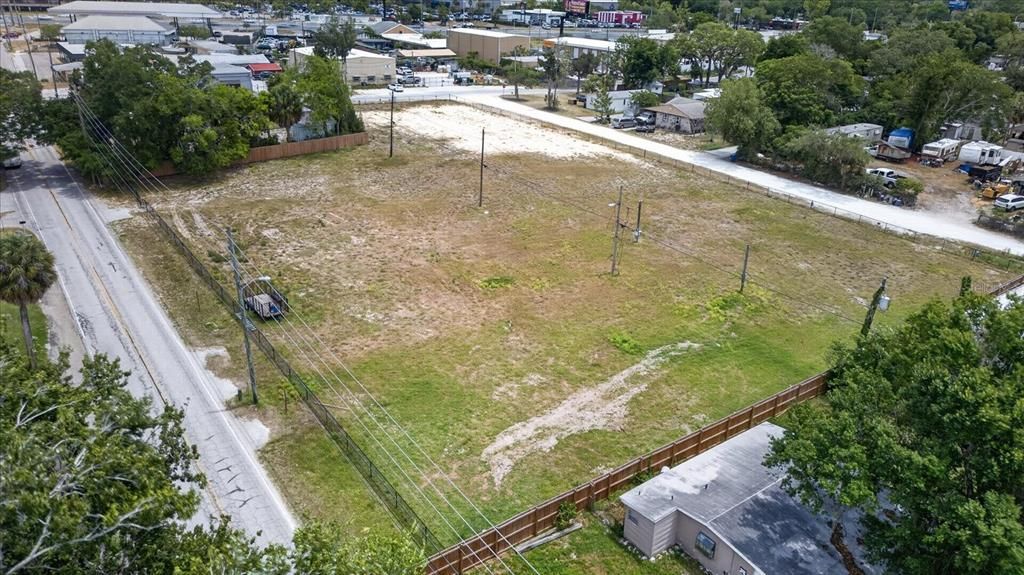 En Venta: $250,000 (1.67 acres)