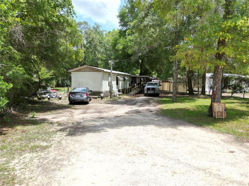 For Sale: $69,000 (2 beds, 2 baths, 924 Square Feet)