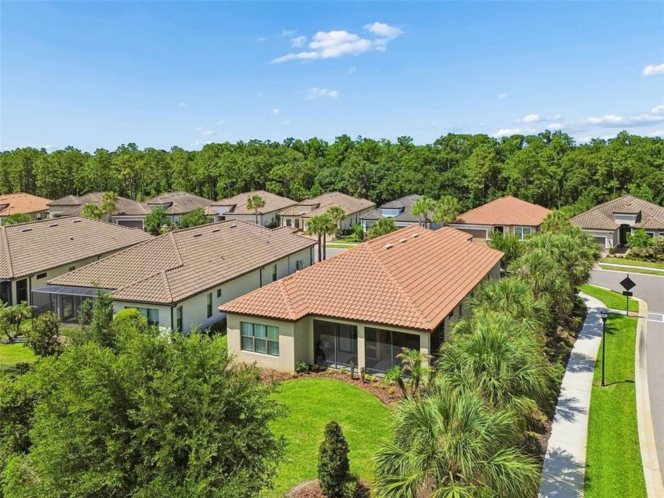 For Sale: $539,900 (3 beds, 2 baths, 2201 Square Feet)