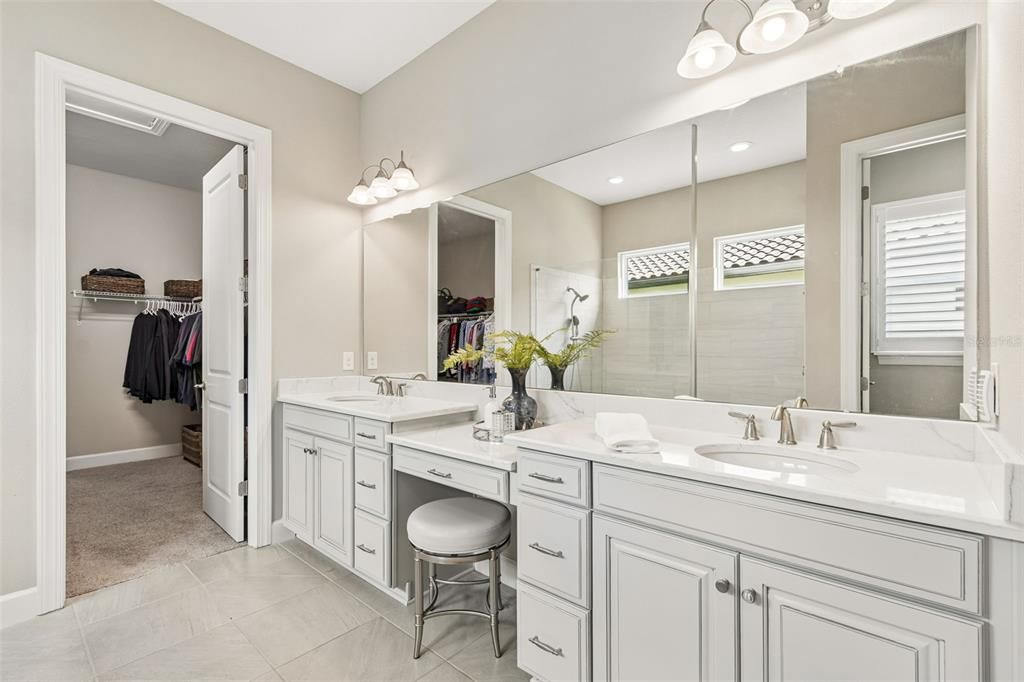 For Sale: $539,900 (3 beds, 2 baths, 2201 Square Feet)