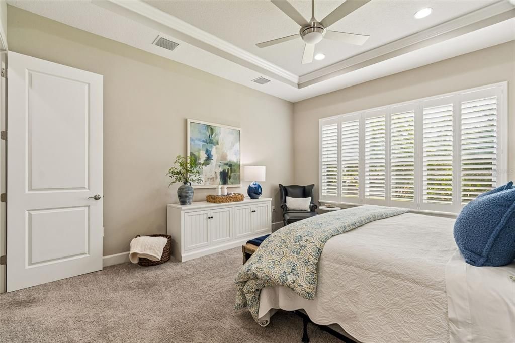 For Sale: $539,900 (3 beds, 2 baths, 2201 Square Feet)