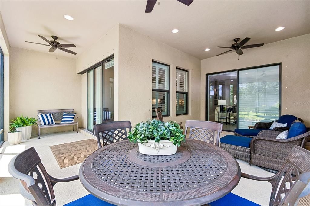 For Sale: $539,900 (3 beds, 2 baths, 2201 Square Feet)
