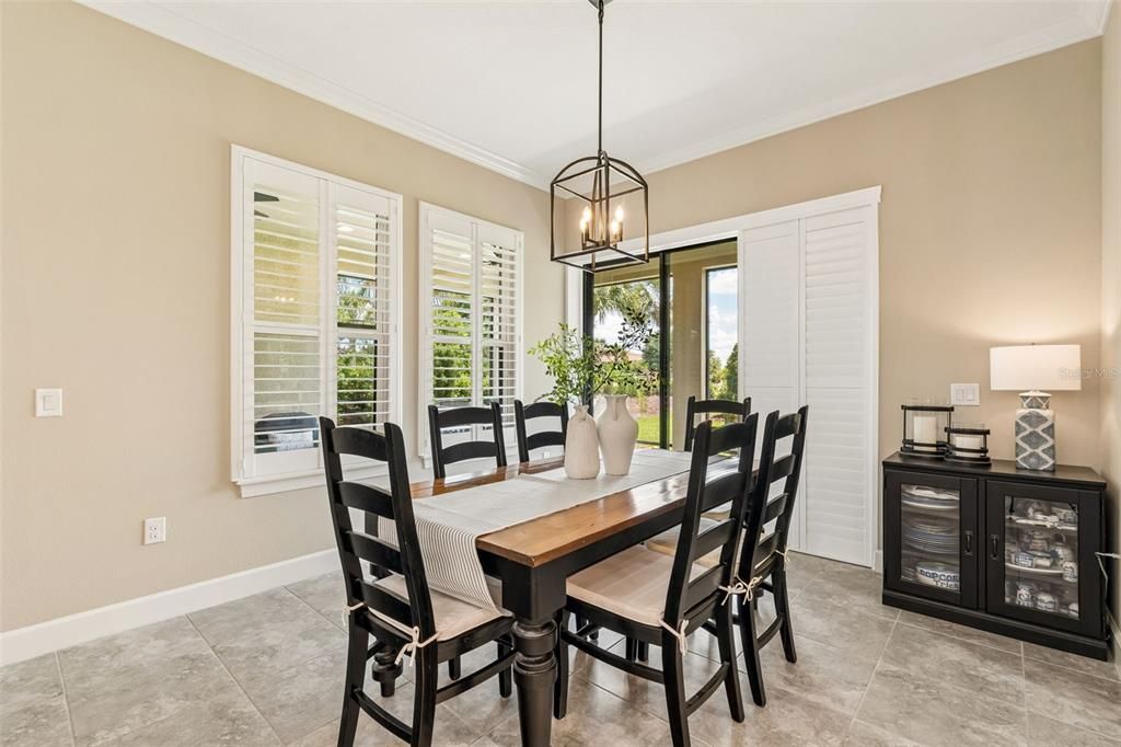 For Sale: $539,900 (3 beds, 2 baths, 2201 Square Feet)