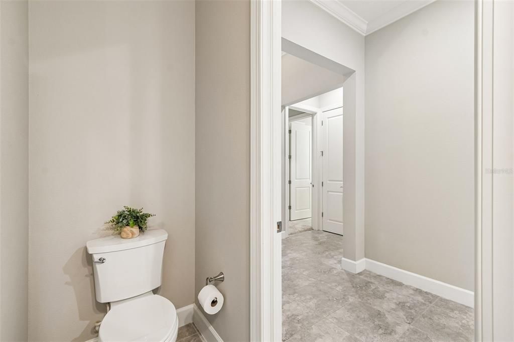 For Sale: $539,900 (3 beds, 2 baths, 2201 Square Feet)