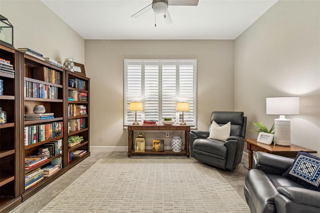 For Sale: $539,900 (3 beds, 2 baths, 2201 Square Feet)