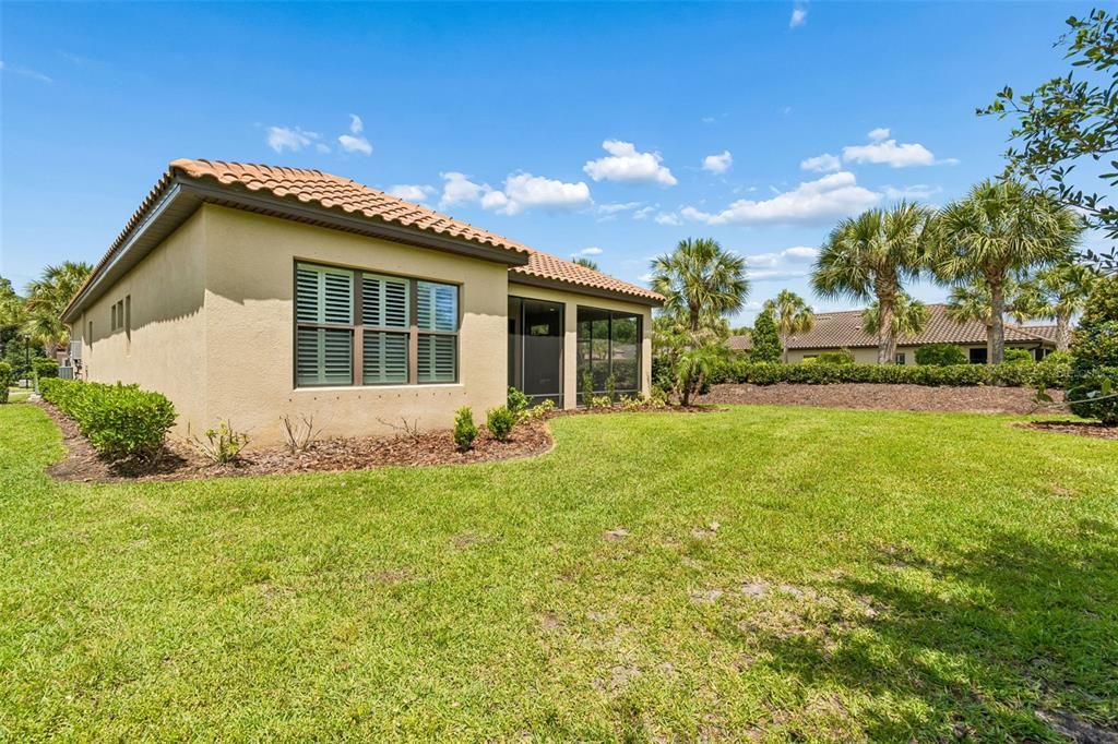 For Sale: $539,900 (3 beds, 2 baths, 2201 Square Feet)