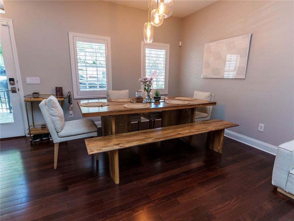 Active With Contract: $995,000 (4 beds, 2 baths, 2046 Square Feet)