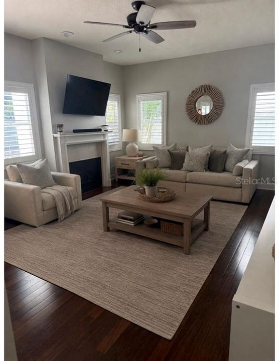 Active With Contract: $995,000 (4 beds, 2 baths, 2046 Square Feet)