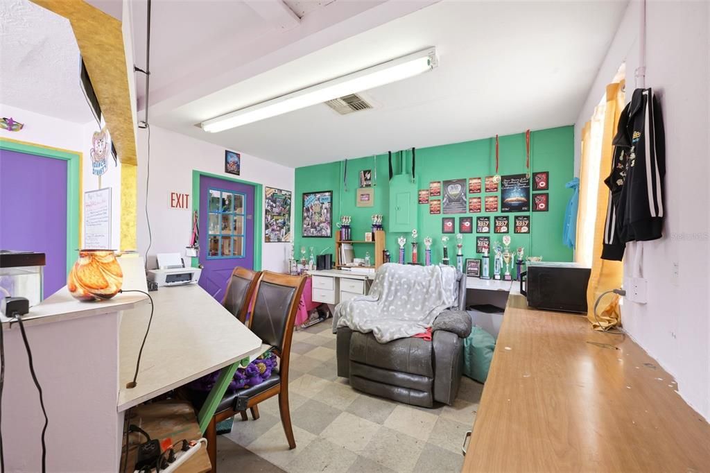 En Venta: $315,000 (0 camas, 0 baños, 2650 Pies cuadrados)