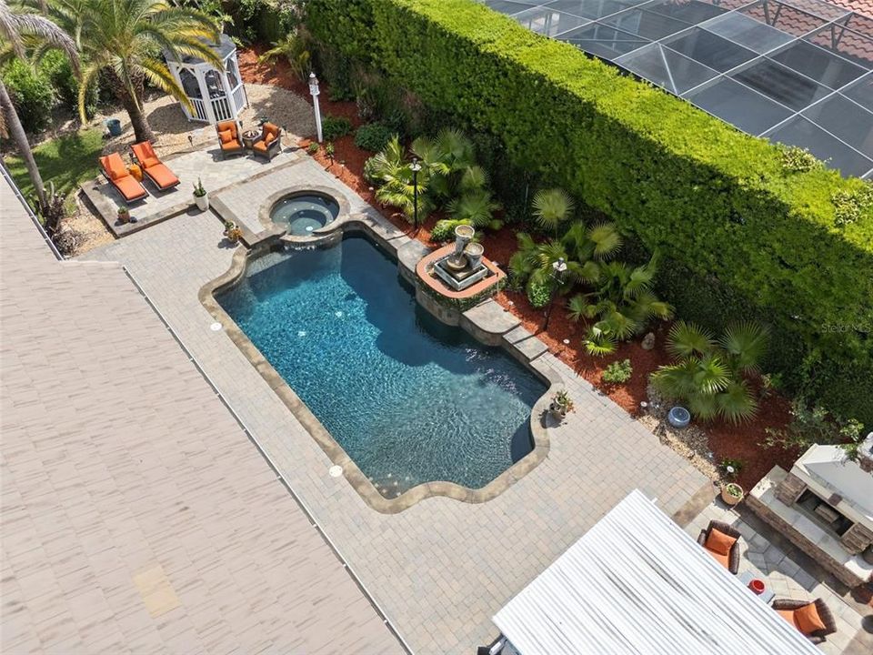 Active With Contract: $1,350,000 (5 beds, 5 baths, 3931 Square Feet)