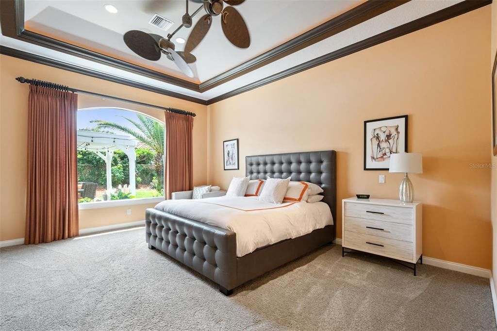 Active With Contract: $1,350,000 (5 beds, 5 baths, 3931 Square Feet)