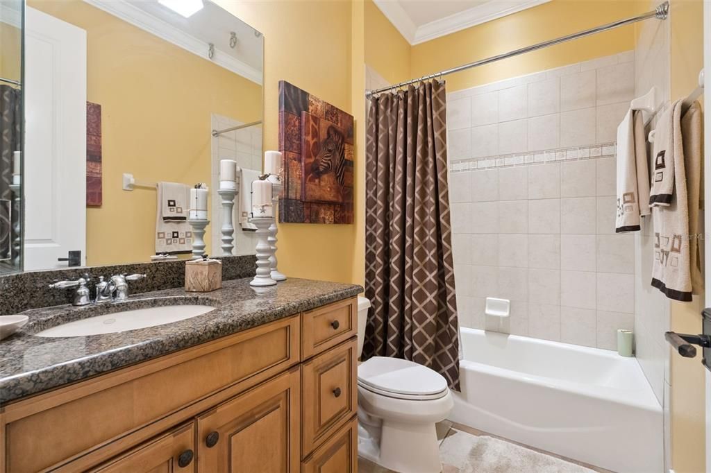Active With Contract: $1,350,000 (5 beds, 5 baths, 3931 Square Feet)