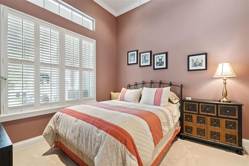 Active With Contract: $1,350,000 (5 beds, 5 baths, 3931 Square Feet)