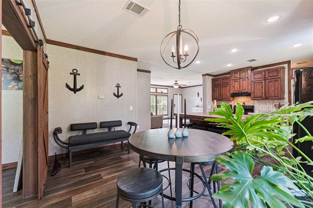 For Sale: $369,000 (5 beds, 3 baths, 2400 Square Feet)