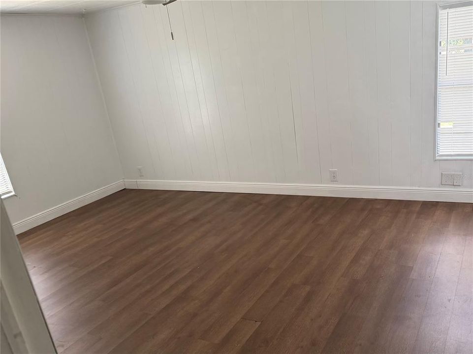 En Venta: $224,000 (2 camas, 2 baños, 1593 Pies cuadrados)