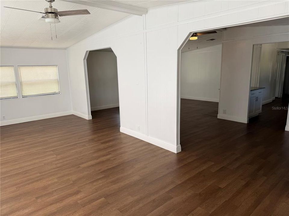 En Venta: $224,000 (2 camas, 2 baños, 1593 Pies cuadrados)