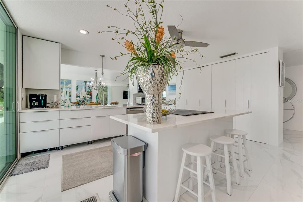 For Sale: $995,000 (5 beds, 3 baths, 3298 Square Feet)