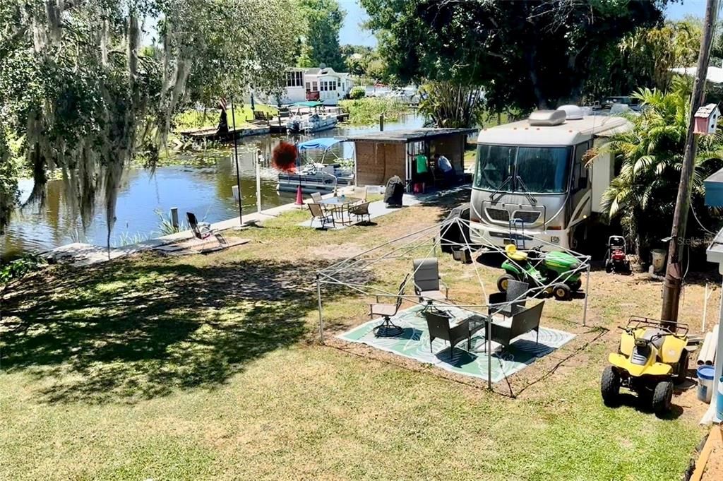 En Venta: $649,000 (5 camas, 5 baños, 2300 Pies cuadrados)