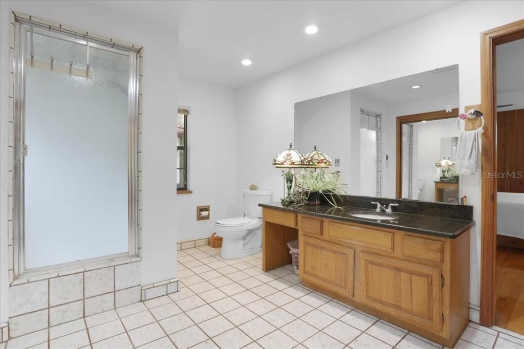 For Sale: $649,900 (4 beds, 4 baths, 3958 Square Feet)