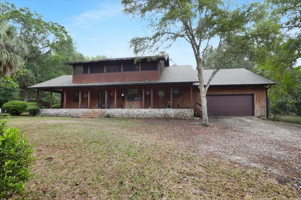 For Sale: $649,900 (4 beds, 4 baths, 3958 Square Feet)