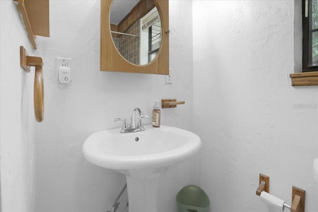 For Sale: $649,900 (4 beds, 4 baths, 3958 Square Feet)