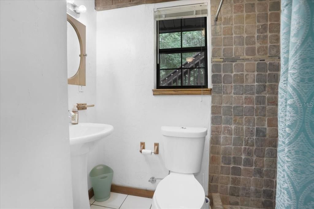 For Sale: $649,900 (4 beds, 4 baths, 3958 Square Feet)