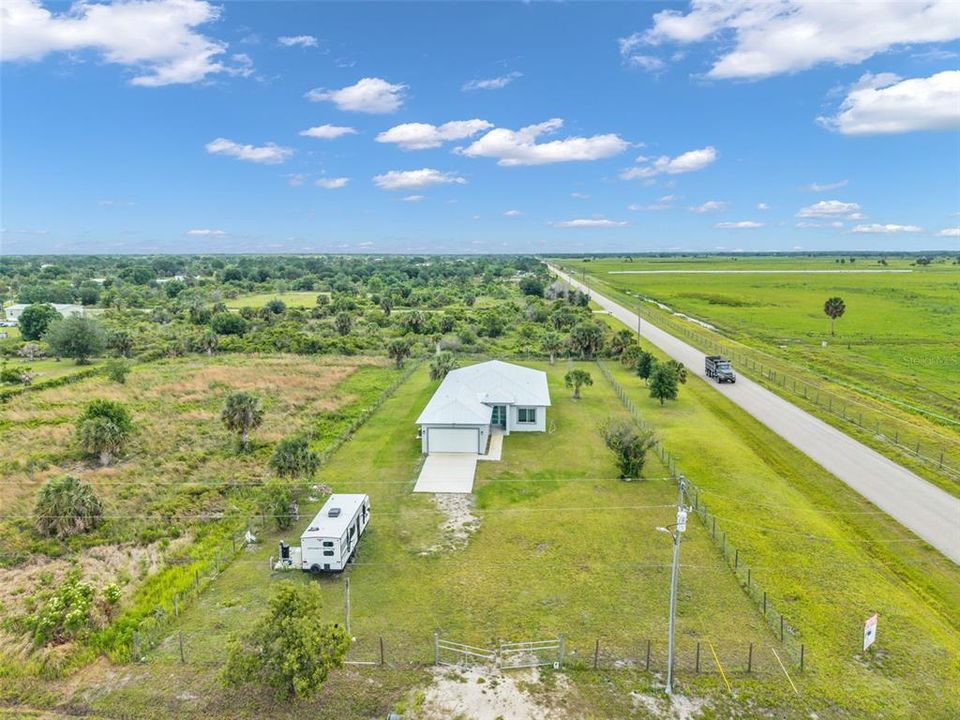 For Sale: $470,000 (4 beds, 2 baths, 2113 Square Feet)