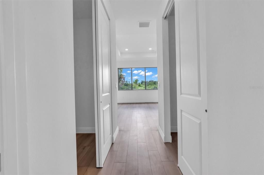 For Sale: $470,000 (4 beds, 2 baths, 2113 Square Feet)