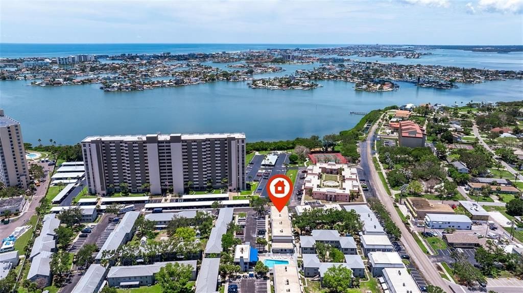 Active With Contract: $126,000 (2 beds, 1 baths, 1047 Square Feet)