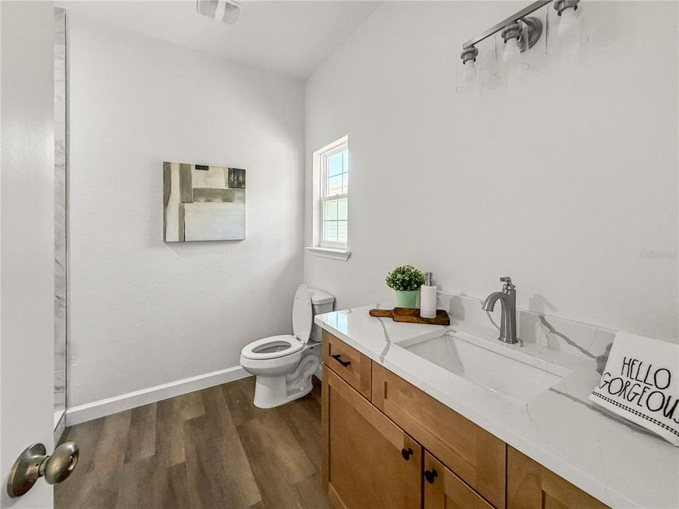 Active With Contract: $239,900 (3 beds, 2 baths, 1243 Square Feet)